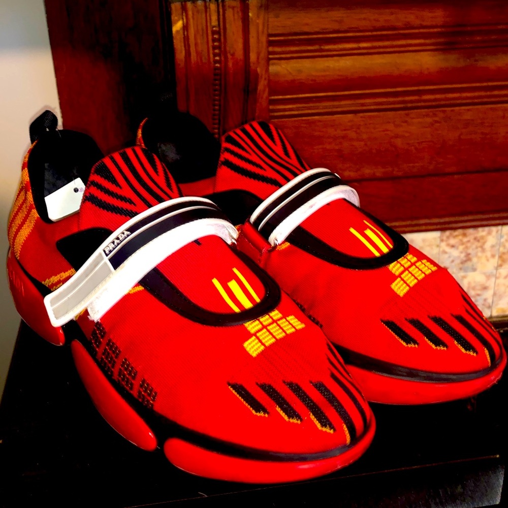 Prada linea rossa sneakers